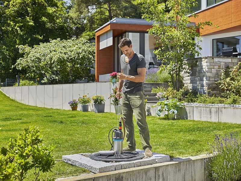 pompe immergée à pression gardena 5900/4 inox – pour eaux claires – 900w - Laty Machine pompe immergée à pression gardena 5900/4 inox – pour eaux claires – 900w