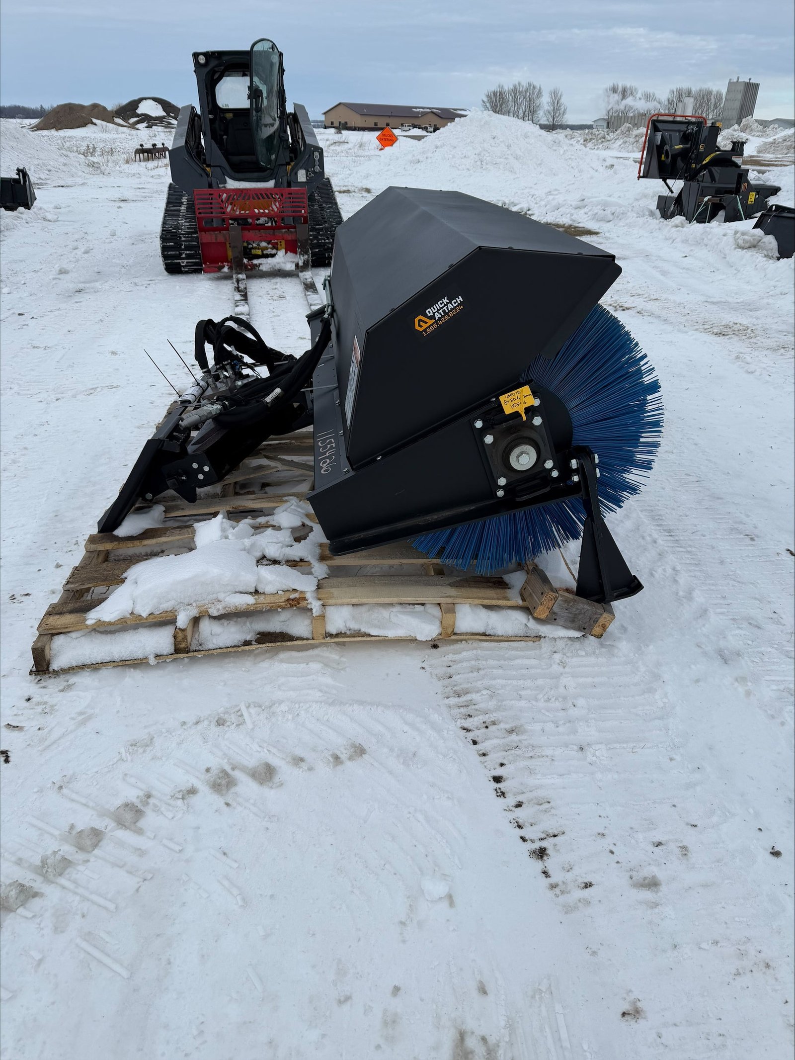certified used1914 84" angle broom hd w/hydraulic angle ,695 + freight - Laty Machine certified used1914 84" angle broom hd w/hydraulic angle $6,695 + freight